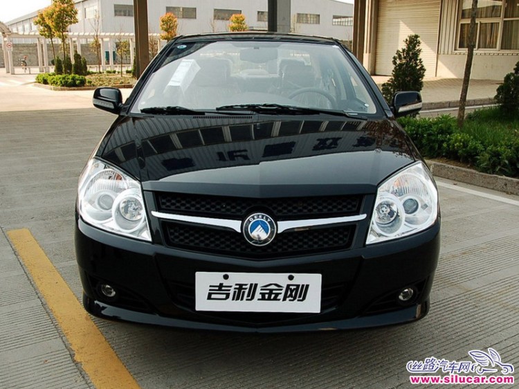 【深圳】仅比QQ贵一万元 吉利金刚杀入4万元