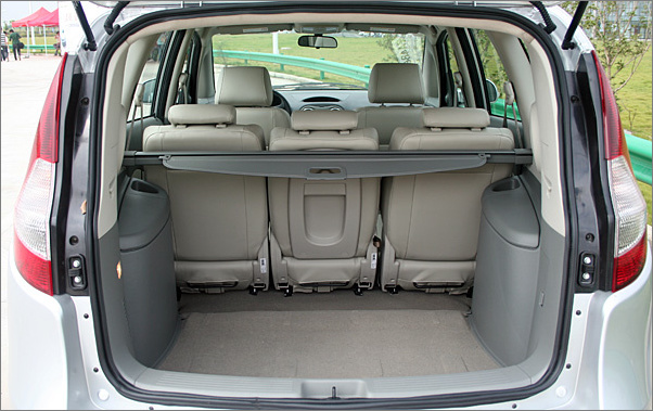 首试江淮和悦三厢及和悦RS-试车报告_评测_汽