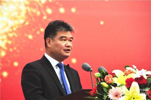 粤和汽车服务创新产业园盛大开园--打造新疆首